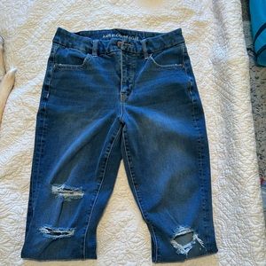 AE distressed dark wash curvy jegging